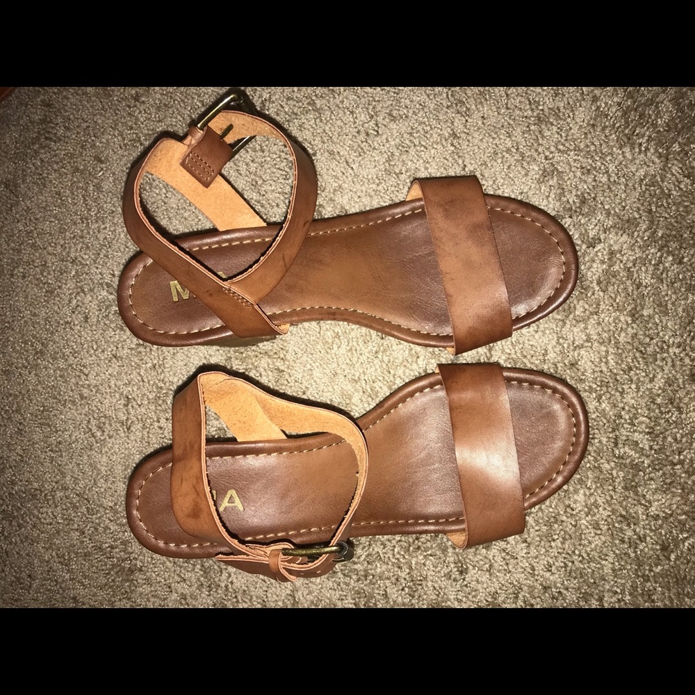 Brown Strappy Sandals